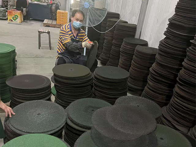 Fabrik f&uuml;r wei&szlig;e Korund-Schleifmittel